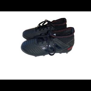 Little Boys Black Adidas Predator Soccer Cleats